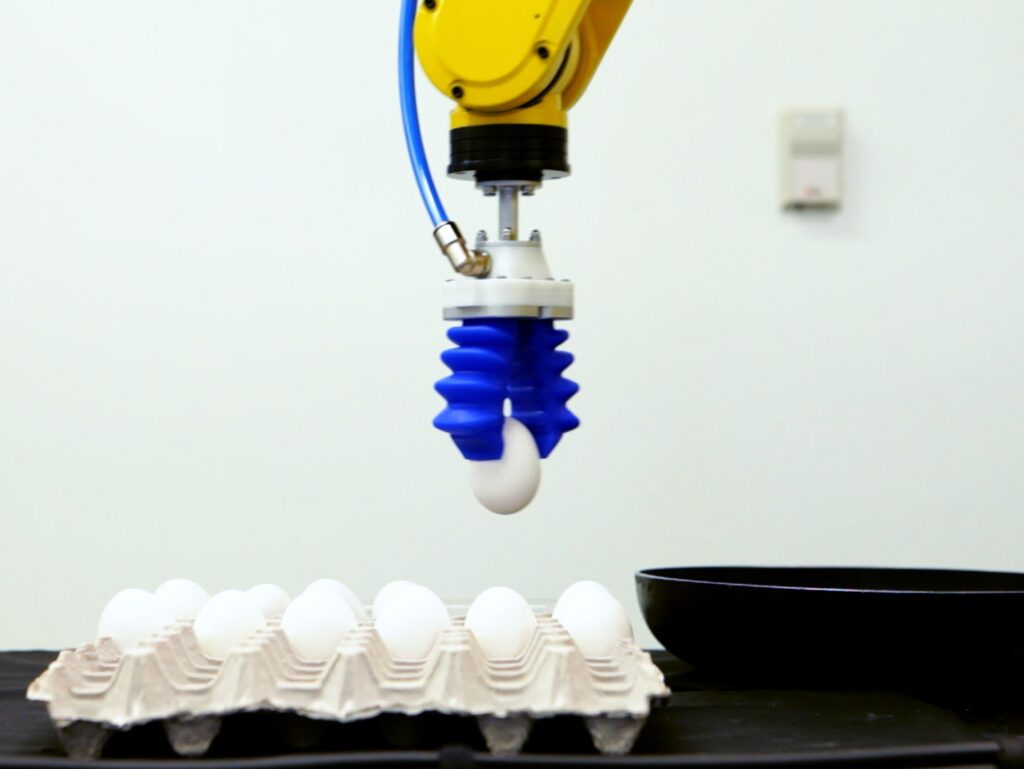 This robot gripper can lift fine objects without destroying it