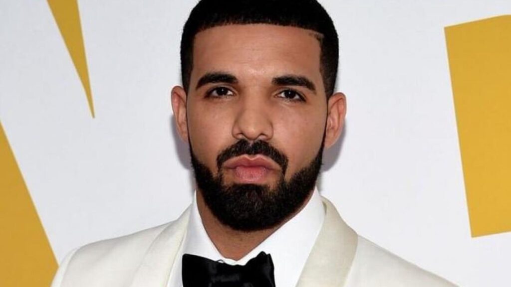 Drake Net Worth 2021: Bio, Facts, Age, Kids, Girlfriend